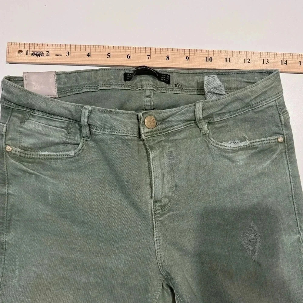 Zara Trafaluc Embrace Denim distressed skinny jeans Women’s size 6 - Picture 14 of 16